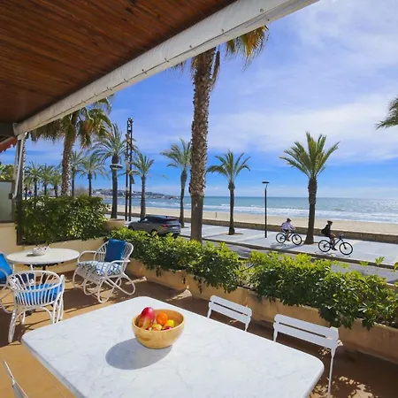 Apartment Piscis Planet Costa Dorada *